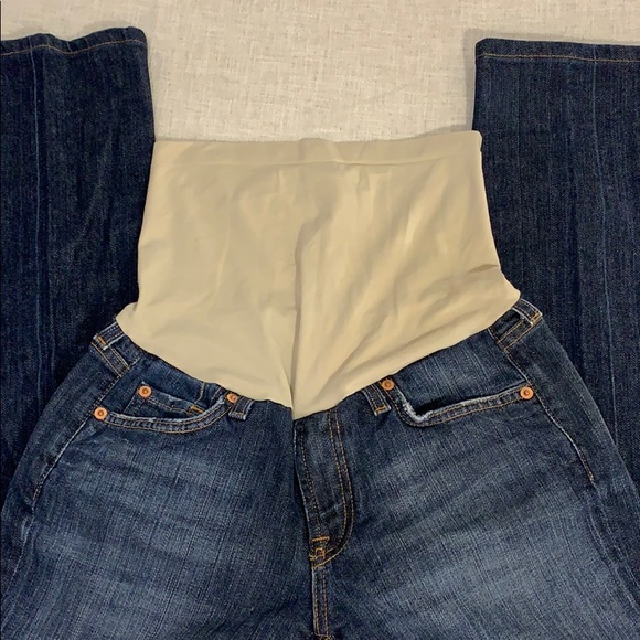 A Pea in the Pod - Maternity Jeans - Picture 3 of 7